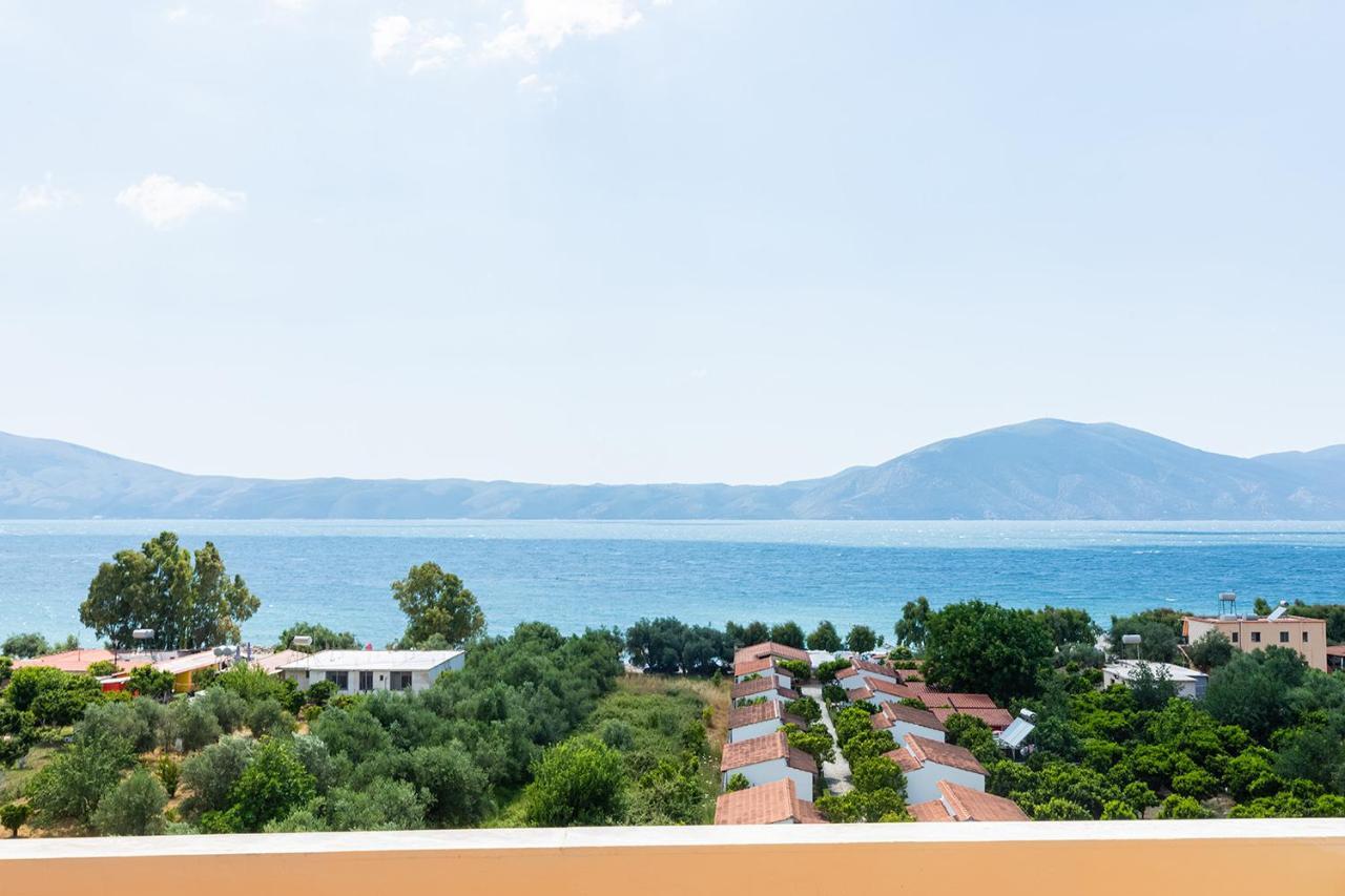 Hotel Dini Radhimë 외부 사진